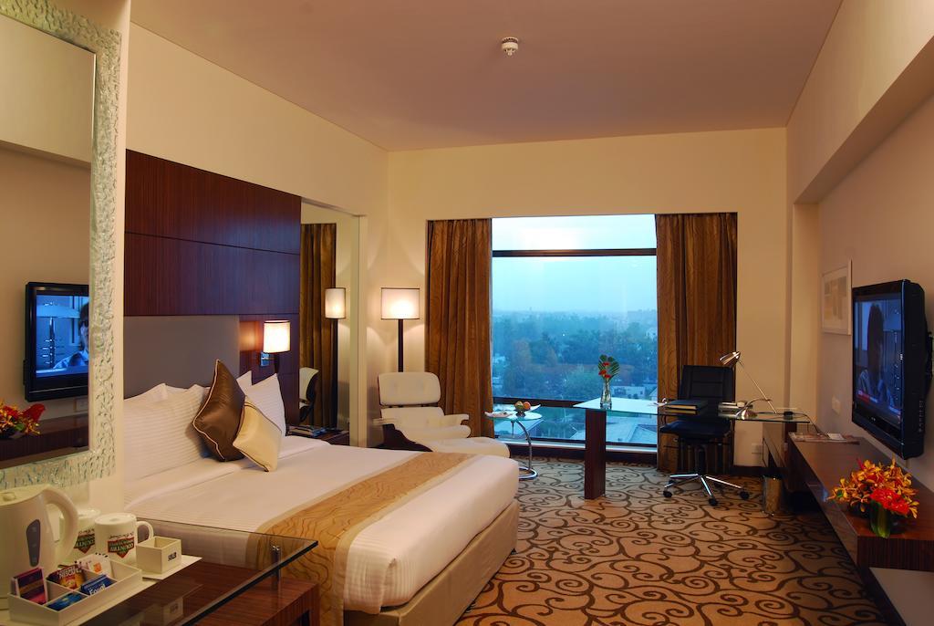 Country Inn & Suites By Radisson, Sahibabad Ghaziabad Exterior foto
