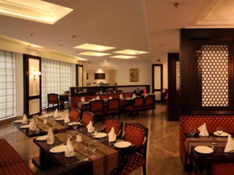 Country Inn & Suites By Radisson, Sahibabad Ghaziabad Exterior foto